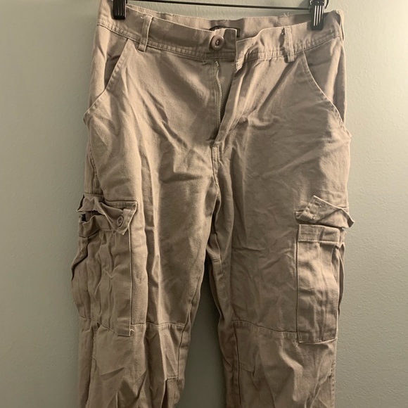 Fashion Nova Taupe Cargo Pants - Picture 1 of 5
